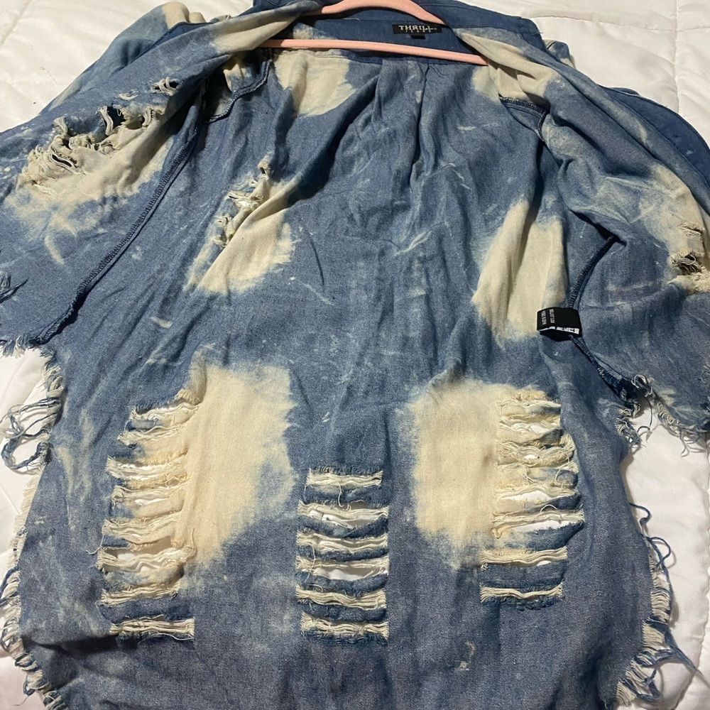 Distressed Blue and Cream Shawl